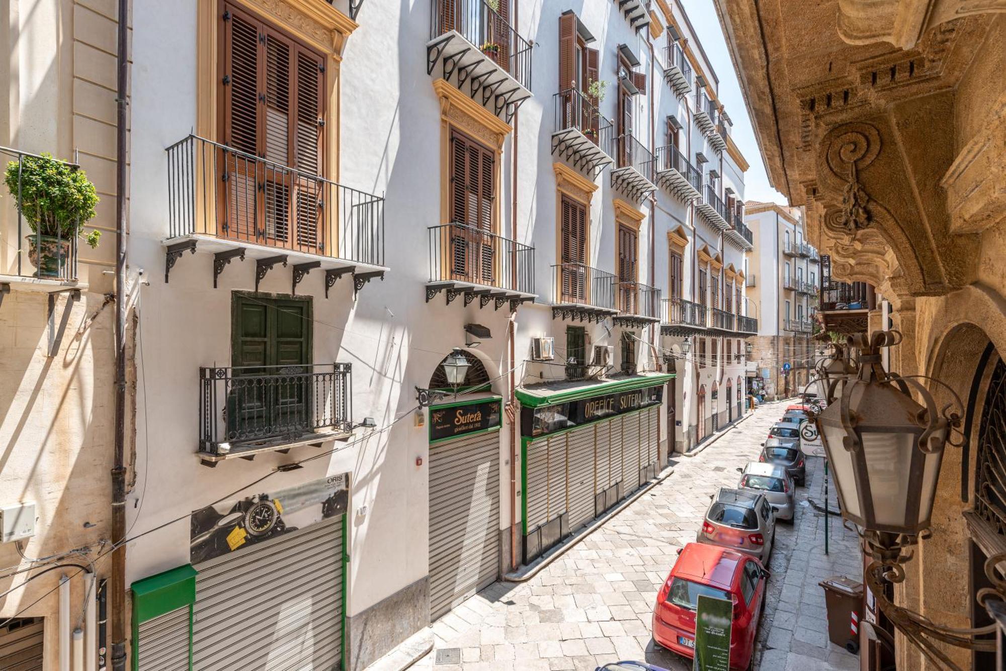 Good Vibes Apartment Nel Centro Storico Palermo Esterno foto